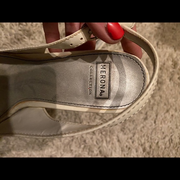 Cute white and black peep toe sandals - Picture 5 of 8